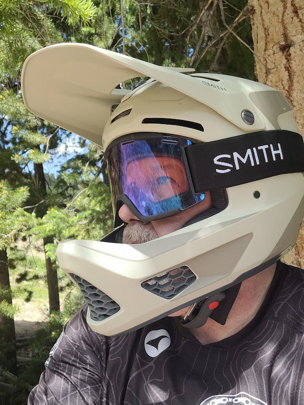 Smith Squad XL MTB Goggle Review